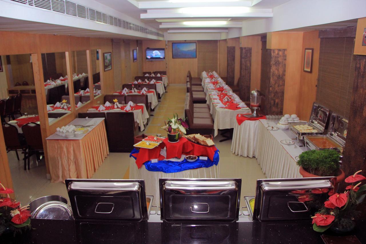 Pattom Royal Hotel Thiruvananthapuram Exterior photo